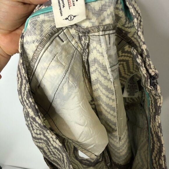 Anthropologie Cartonnier Taupe Cream Shorts - Picture 10 of 13